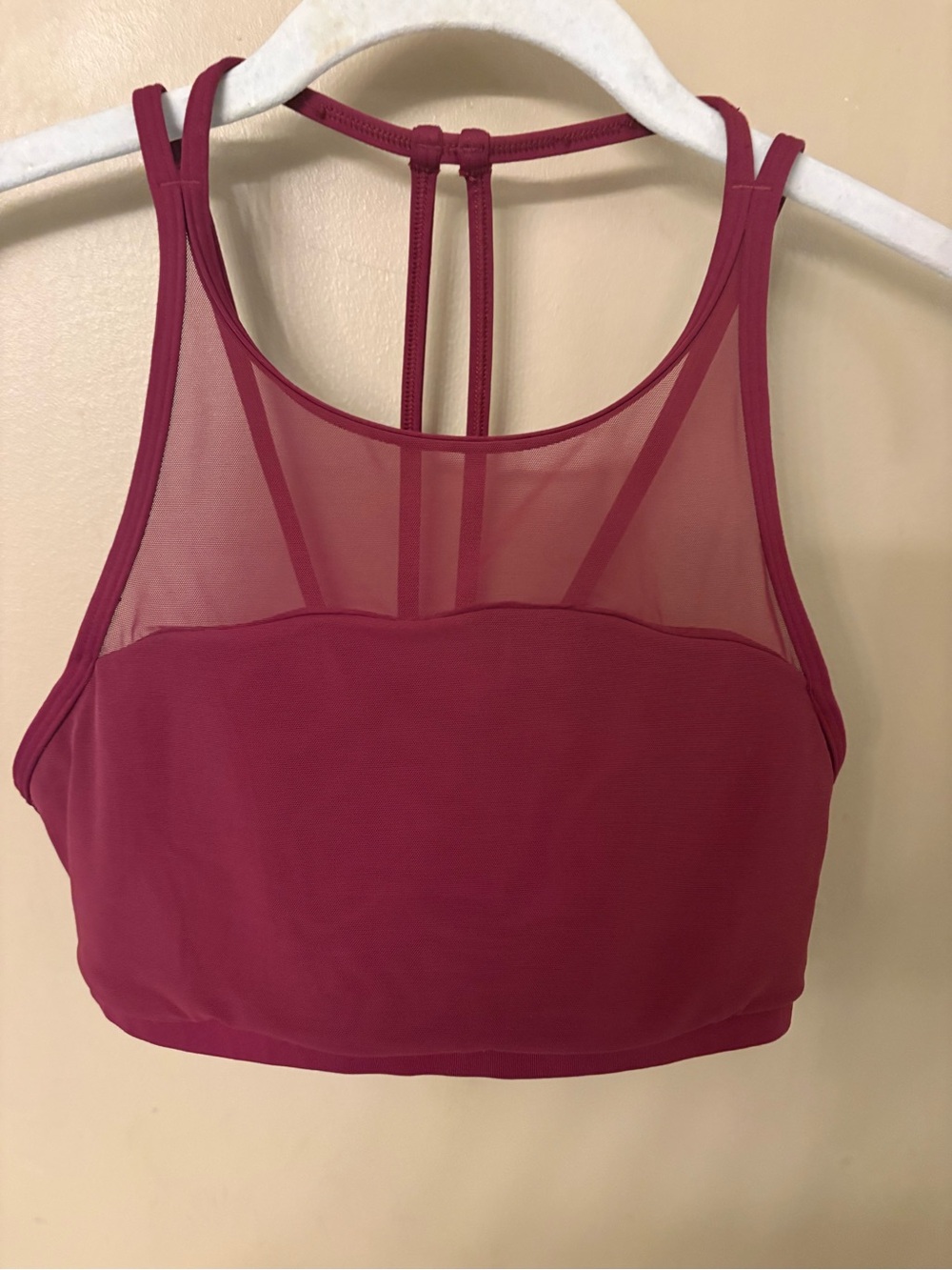 lululemon sports bra no tag size 4